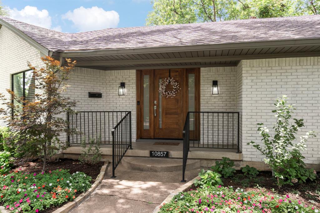10857 Waterbridge Circle