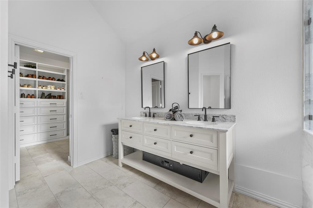 Chandlers Landing #14 - Residential