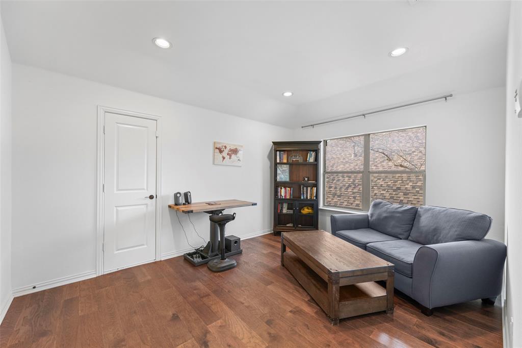 Chandlers Landing #14 - Residential