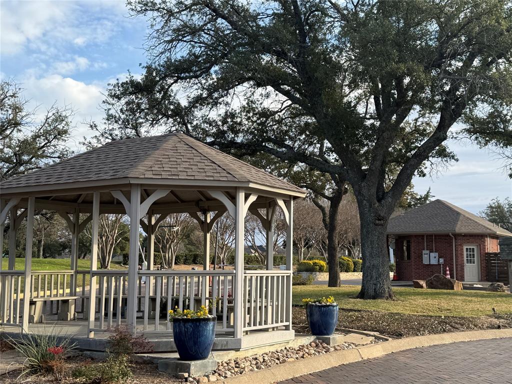 Chandlers Landing #14 - Residential