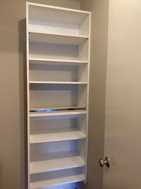 FAIRFIELD OAKS-A CONDOMINIUM - Residential