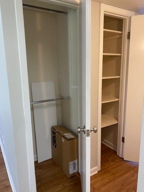 FAIRFIELD OAKS-A CONDOMINIUM - Residential