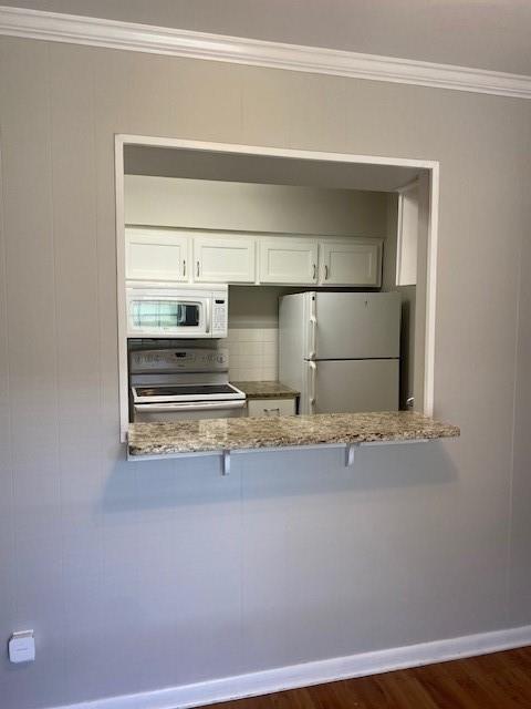 FAIRFIELD OAKS-A CONDOMINIUM - Residential