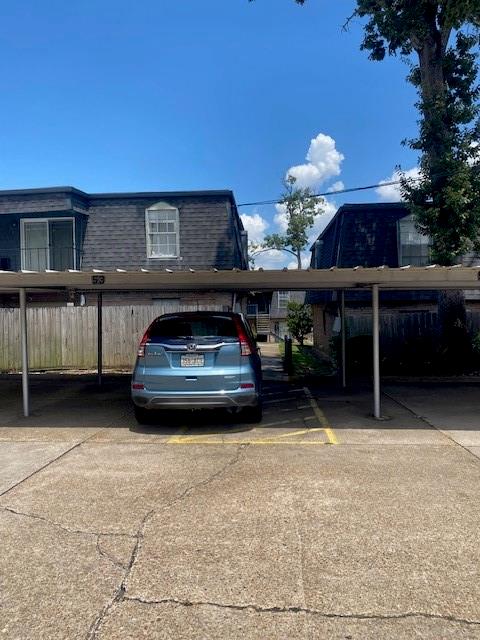 FAIRFIELD OAKS-A CONDOMINIUM - Residential