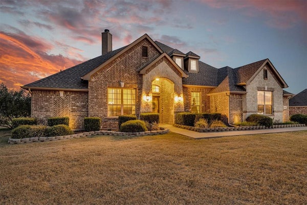 2231 RIVERSIDE DR, KAUFMAN, TX 75142 - Image 6a885686a90acf4b453087c5d61caa4e/2761653947