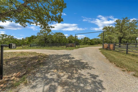 Tiny photo for 3911 N Highway 281, Mineral Wells, TX 76067 (MLS # 21341151)