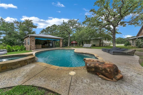 Tiny photo for 3911 N Highway 281, Mineral Wells, TX 76067 (MLS # 21341151)