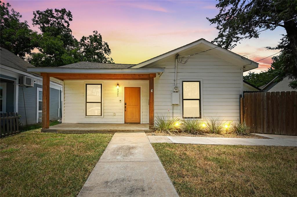 Dallas, Texas 75223, United States, 2 Bedrooms Bedrooms, ,1 BathroomBathrooms,Residential,Active,190740