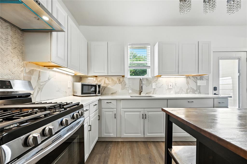 Dallas, Texas 75223, United States, 2 Bedrooms Bedrooms, ,1 BathroomBathrooms,Residential,Active,190740