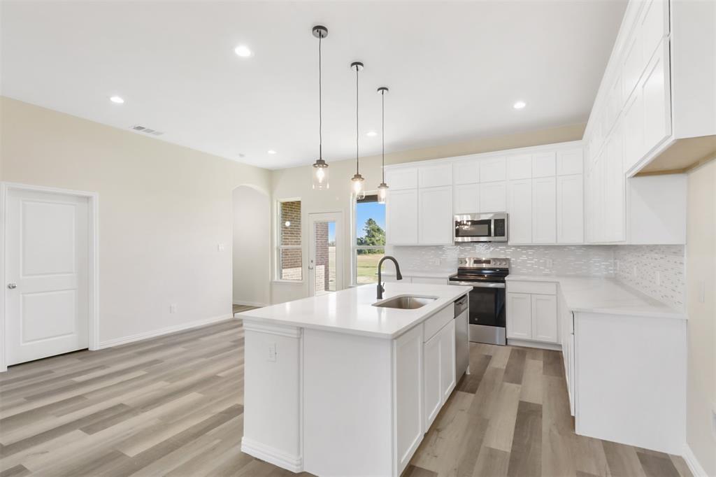 398 Private Road 7413