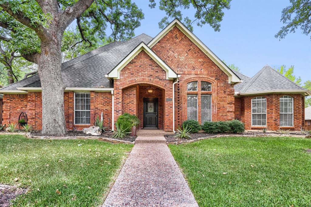 410 Longfellow Drive