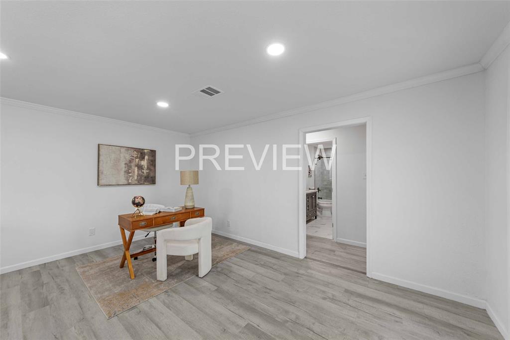 7107 E Mockingbird Lane