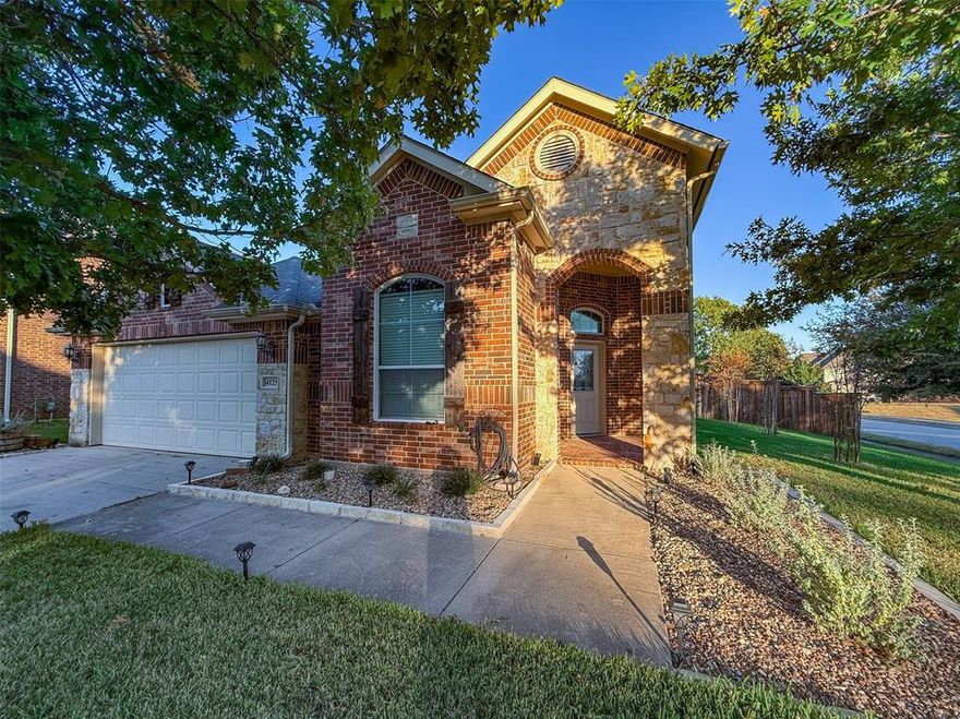 Fabulous single-story home with a flexible, spacious floor plan in the desirable Forest Meadow neighborhood!

Beautiful brick and stone elevation with a landscaped entrance welcomes you inside. Enjoy an open-concept living area featuring a spacious family room with a cozy gas-start fireplace, vaulted ceilings, and split bedrooms for added privacy.

The eat-in kitchen offers 42-inch cabinets, ample counter space and breakfast bar — perfect for cooking and entertaining! The fourth bedroom could be a Home Office, offering great flexibility to suit your lifestyle.

Relax or entertain outdoors on the large covered back porch overlooking the private backyard — ideal for gatherings or quiet evenings at home.