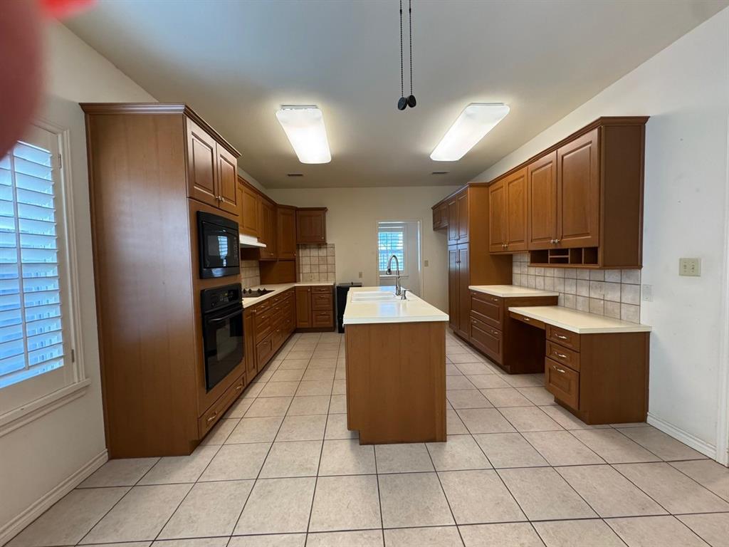 Woodhaven Circle - Residential