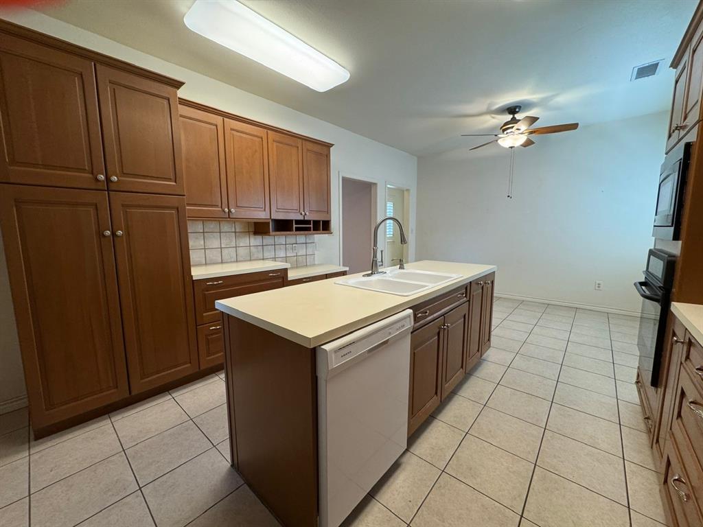 Woodhaven Circle - Residential