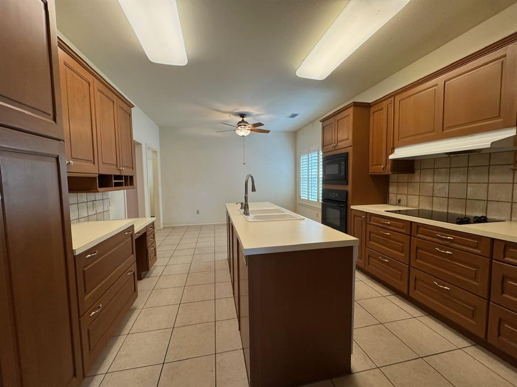 Woodhaven Circle - Residential