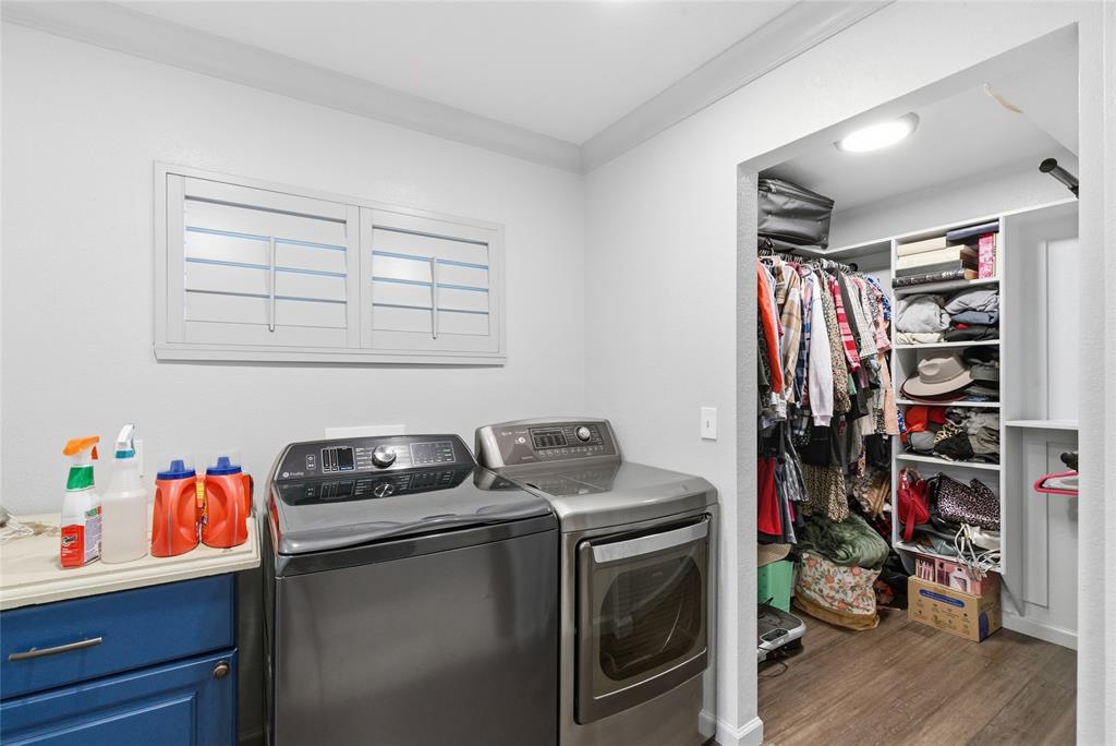 Rolling Hills - Residential