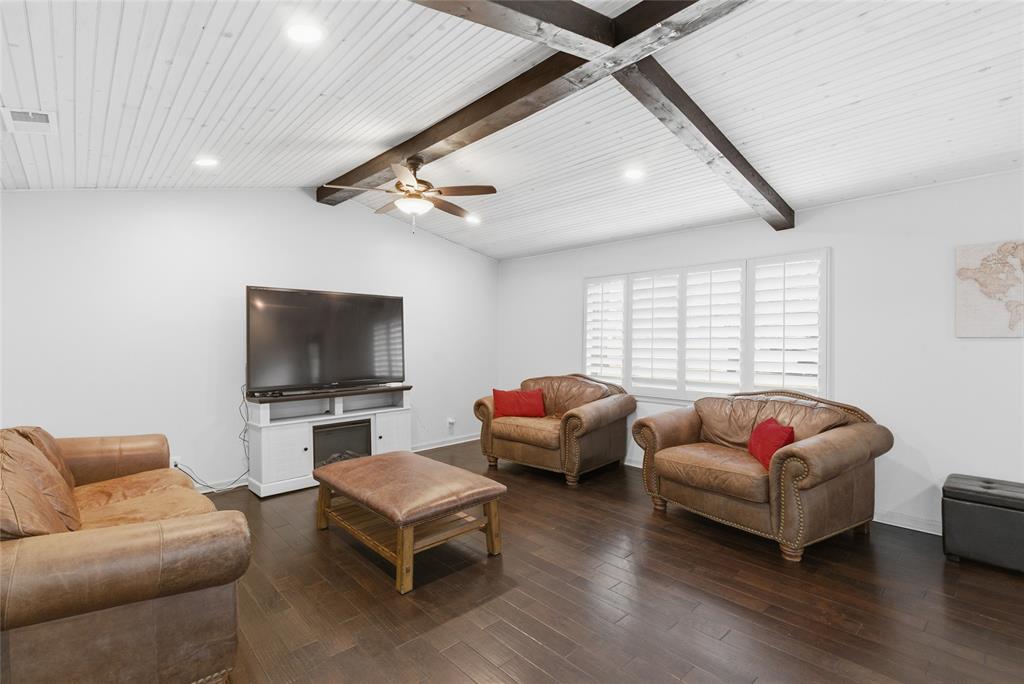 Rolling Hills - Residential