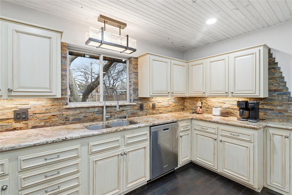 Rolling Hills - Residential