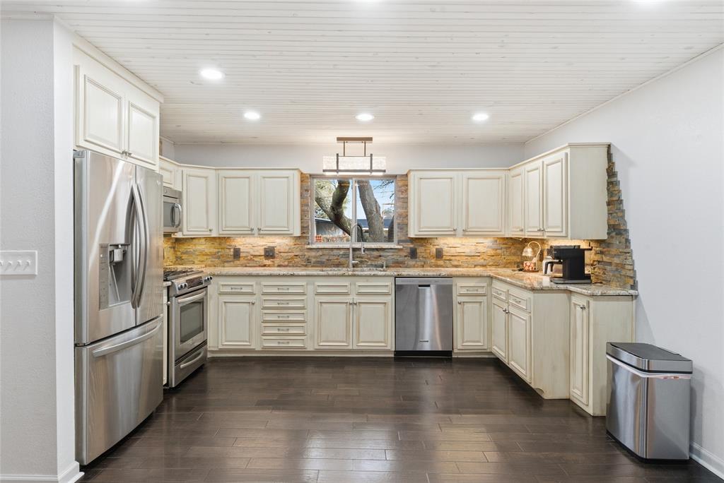 Rolling Hills - Residential