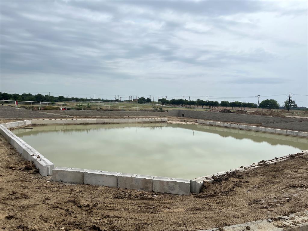 Stanford Sons Addition - Commercial Lease