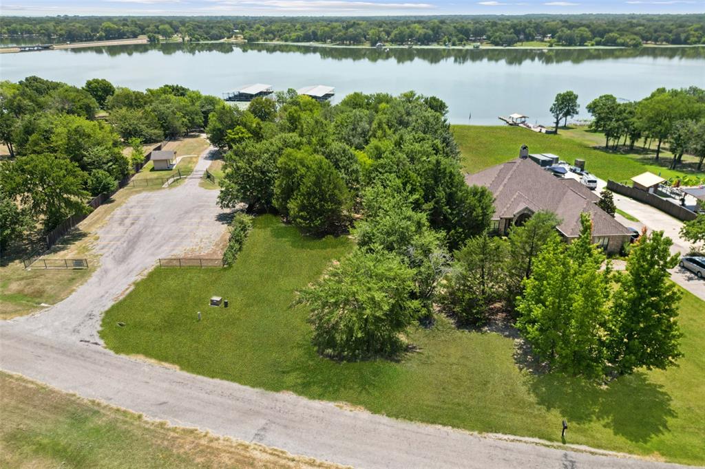 Lot 15 Waters Edge