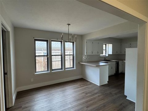 Tiny photo for 10108 Laingtree Drive, Dallas, TX 75243 (MLS # 21210187)