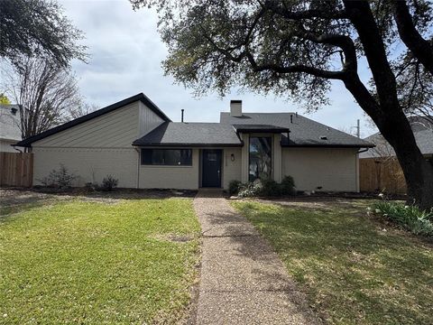 Photo of 10108 Laingtree Drive, Dallas, TX 75243 (MLS # 21210187)
