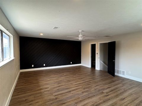 Tiny photo for 10108 Laingtree Drive, Dallas, TX 75243 (MLS # 21210187)