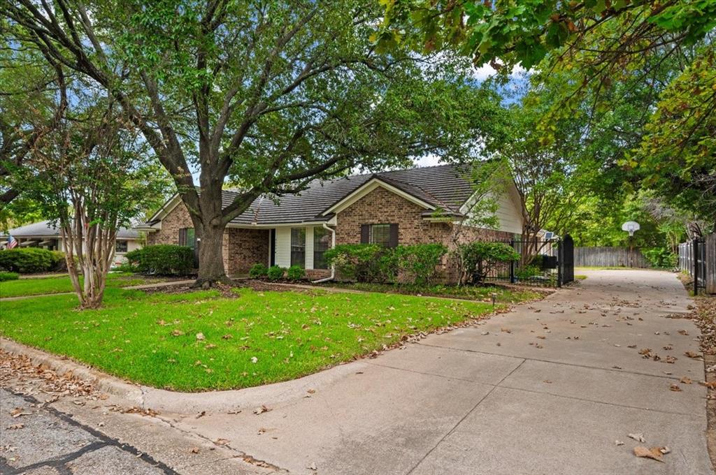 4604 Clay Court Lane