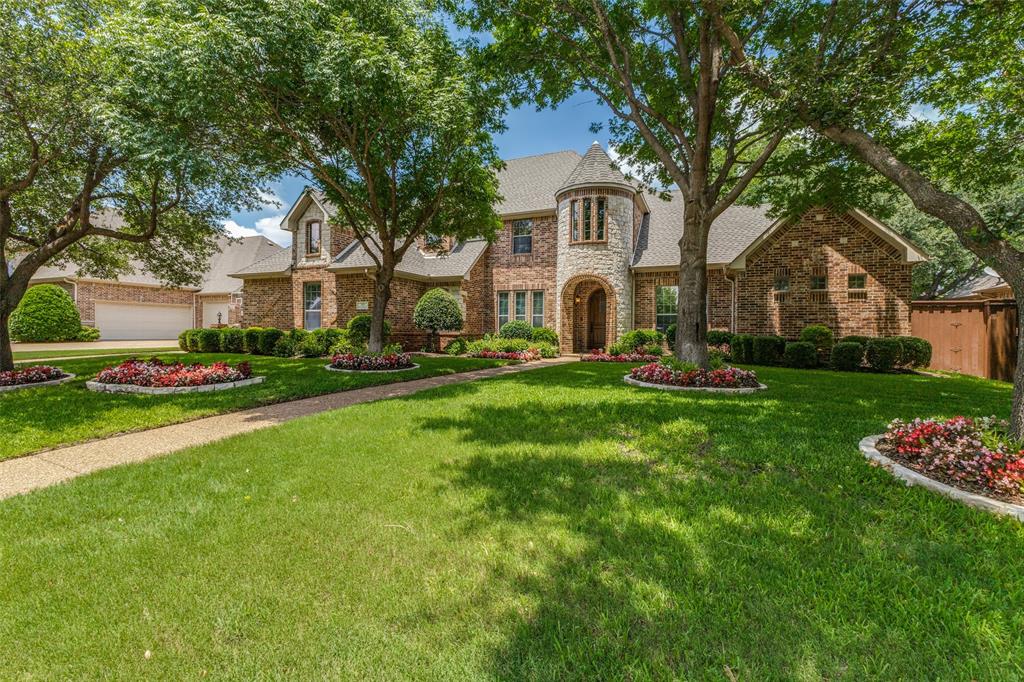 305 Black Walnut Drive