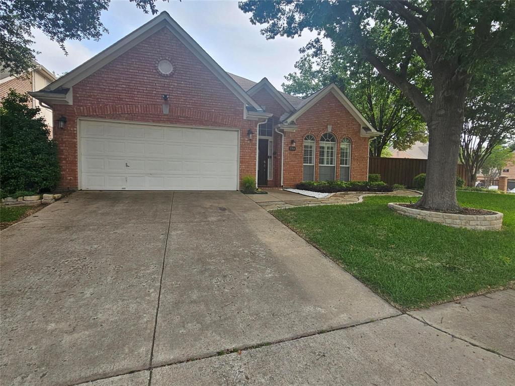 3764 Lakeway Court