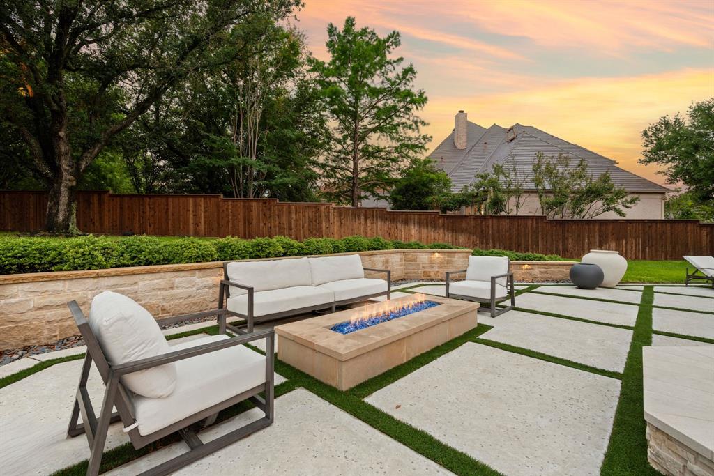 Hills Of Central Park The - Residential