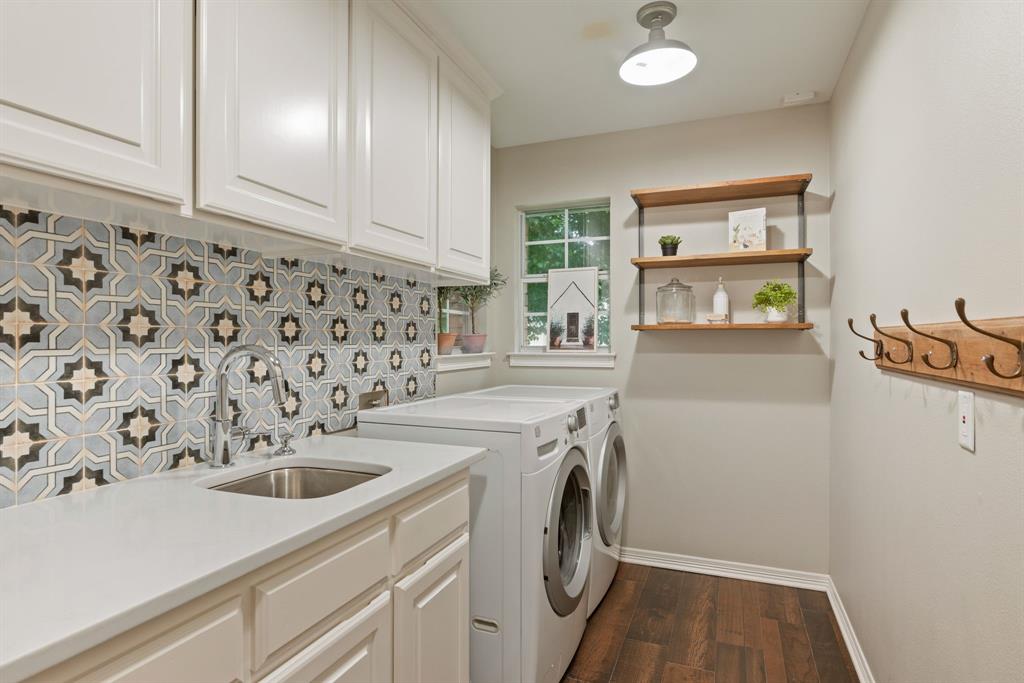 Hills Of Central Park The - Residential