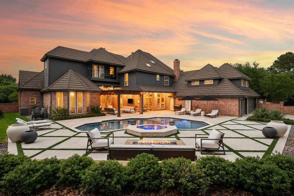 Hills Of Central Park The - Residential