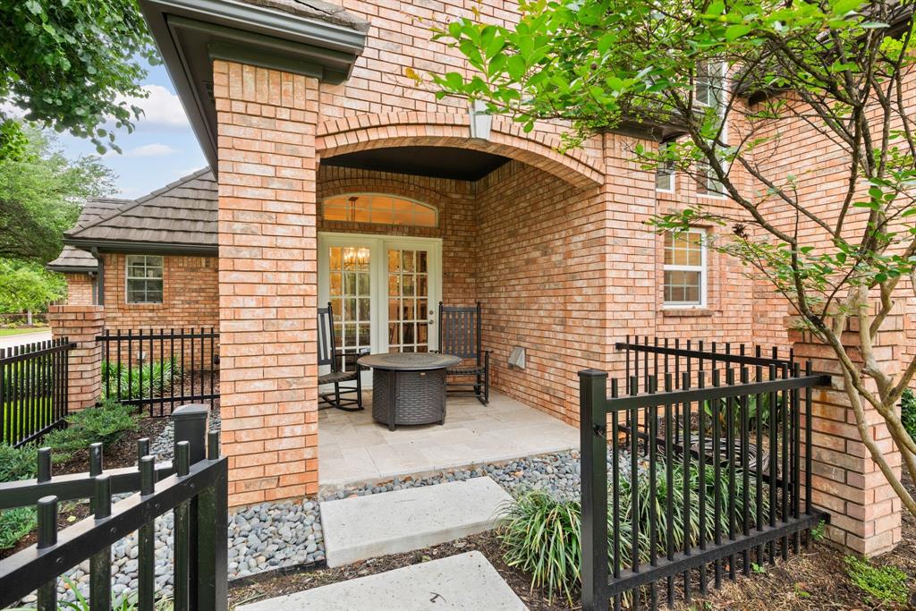 Hills Of Central Park The - Residential