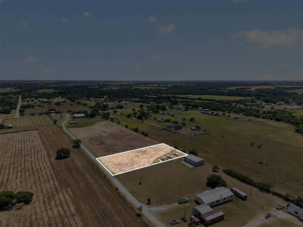 Photo of TBD3 Lone Elm Road, Waxahachie, TX 75167 (MLS # 21349977)
