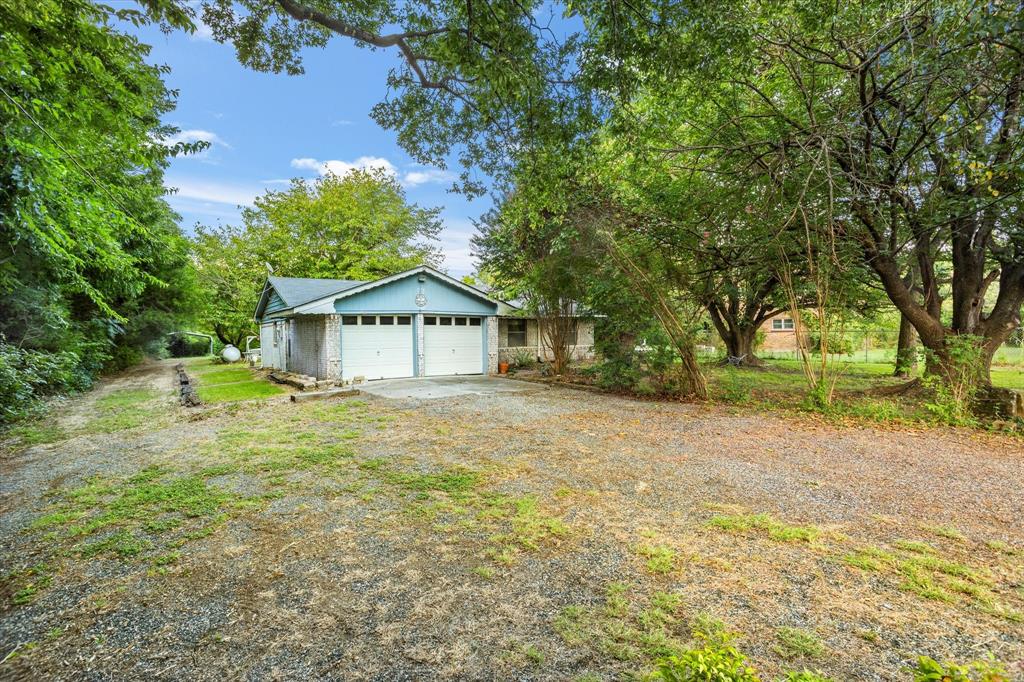 945 Batchler Road