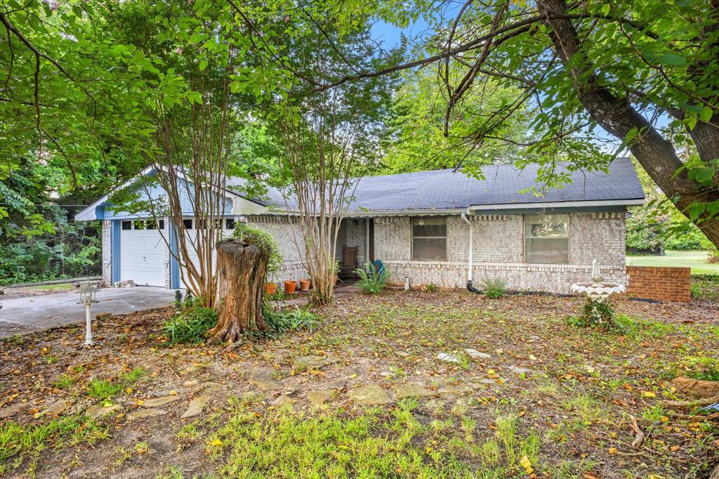945 Batchler Road