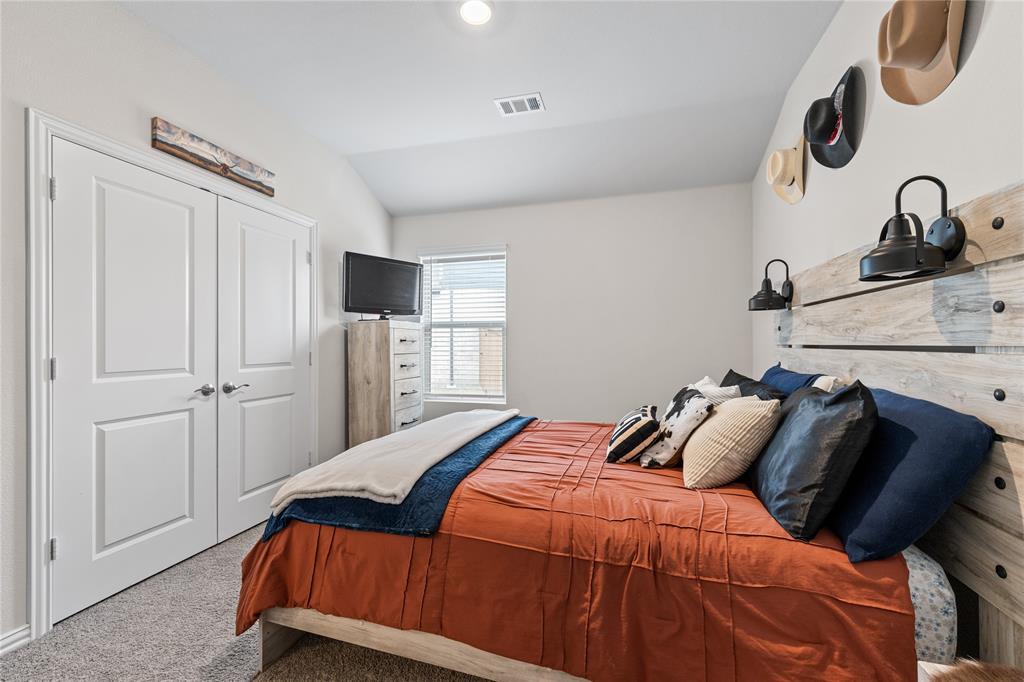 Lakehaven - Residential