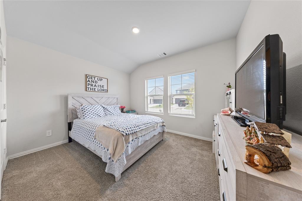 Lakehaven - Residential