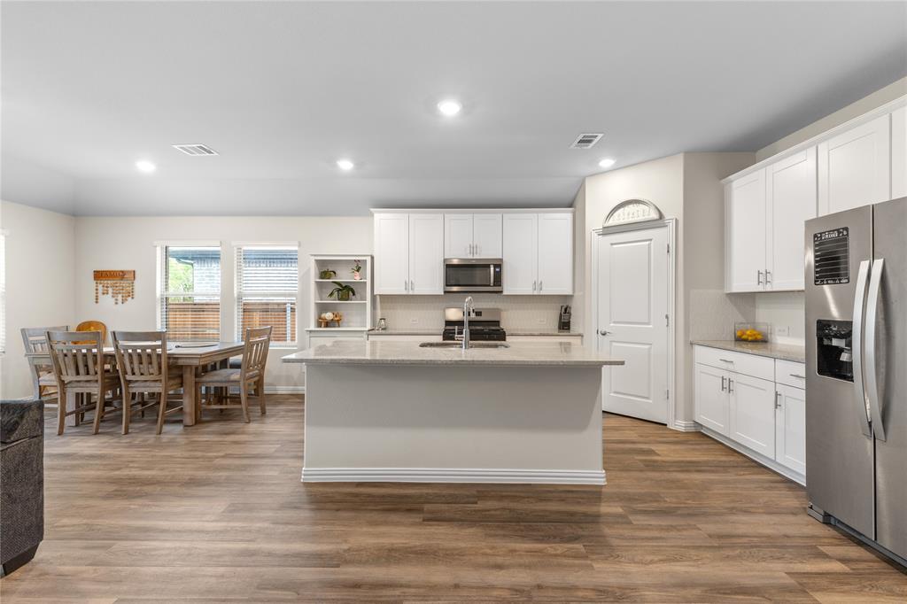 Lakehaven - Residential