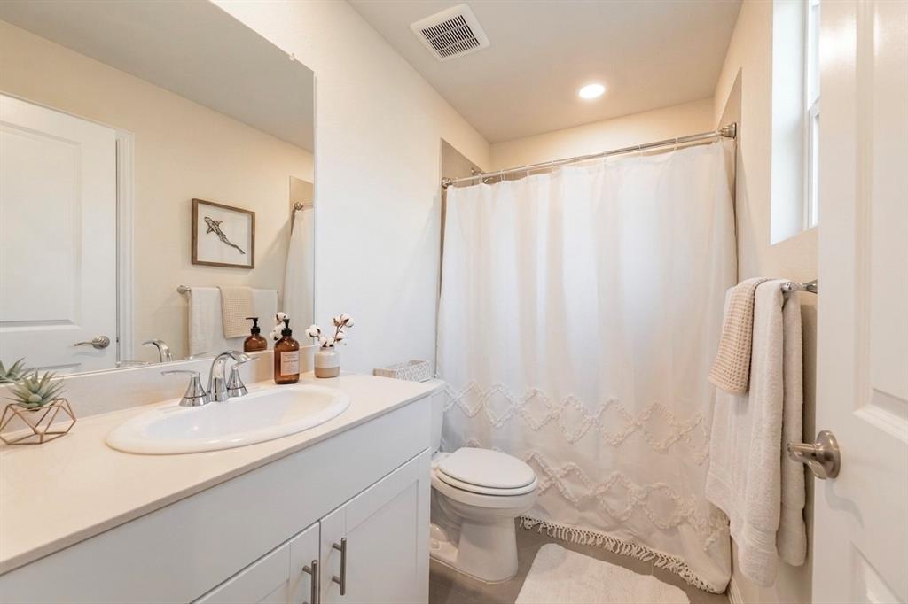 Lakehaven - Residential