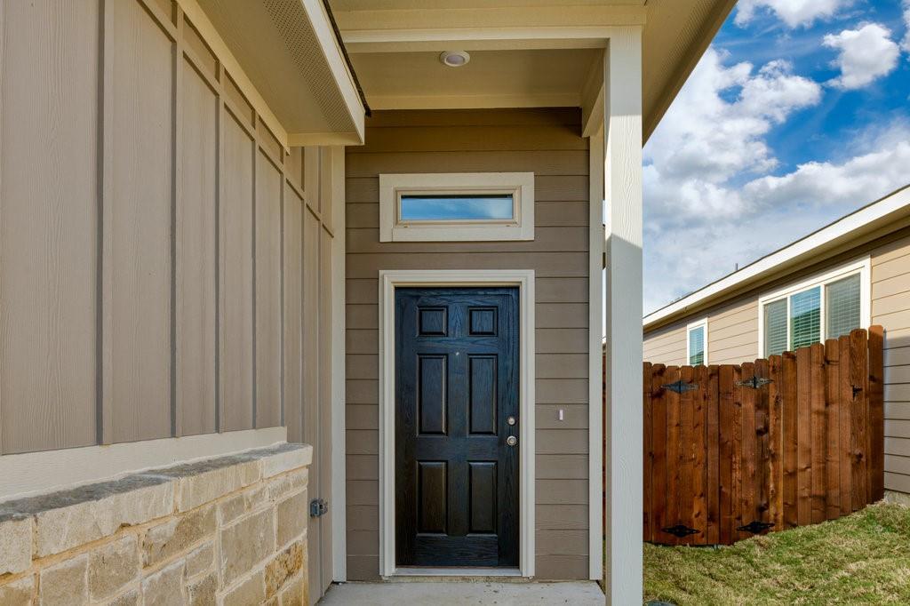 HERITAGE HILLS ESTS PH 1 - Residential Lease