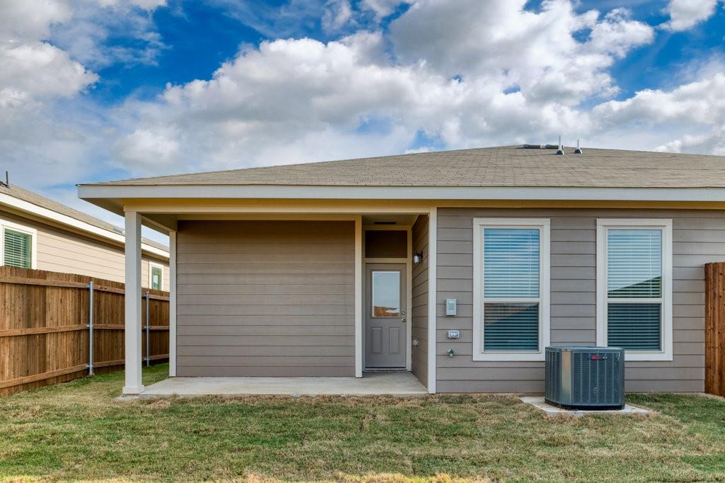 HERITAGE HILLS ESTS PH 1 - Residential Lease