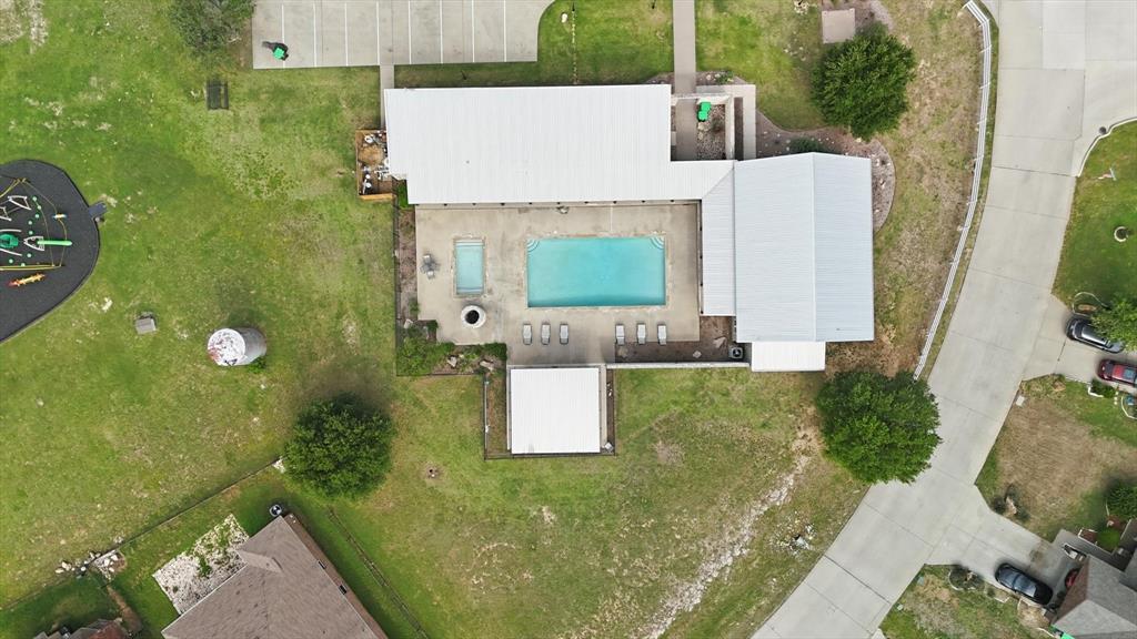 Chisholm Spgs Ph2 - Residential