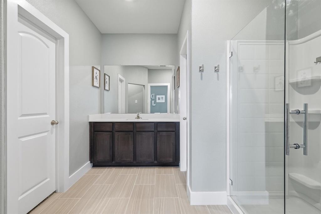 Chisholm Spgs Ph2 - Residential
