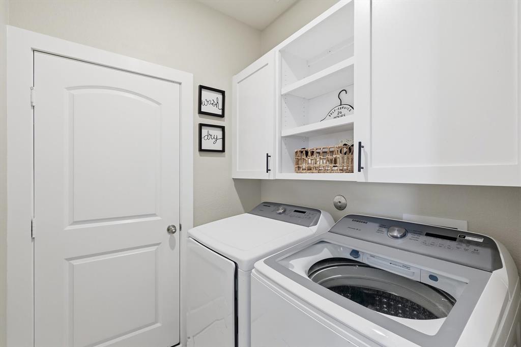 Chisholm Spgs Ph2 - Residential
