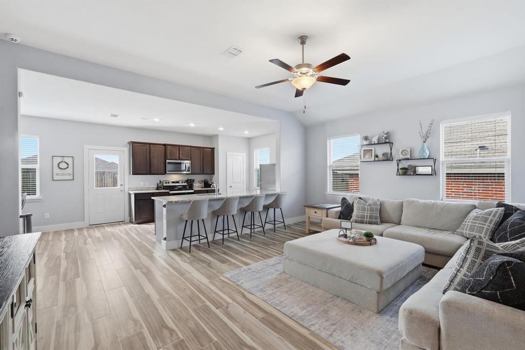 Chisholm Spgs Ph2 - Residential