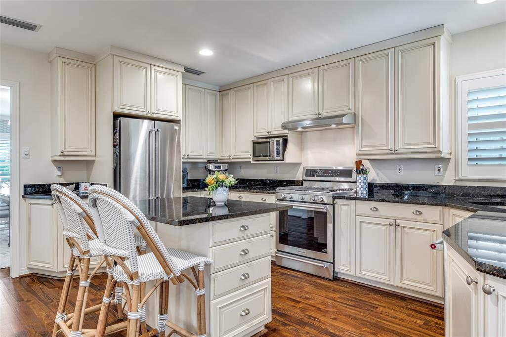 Linwood Place - Residential